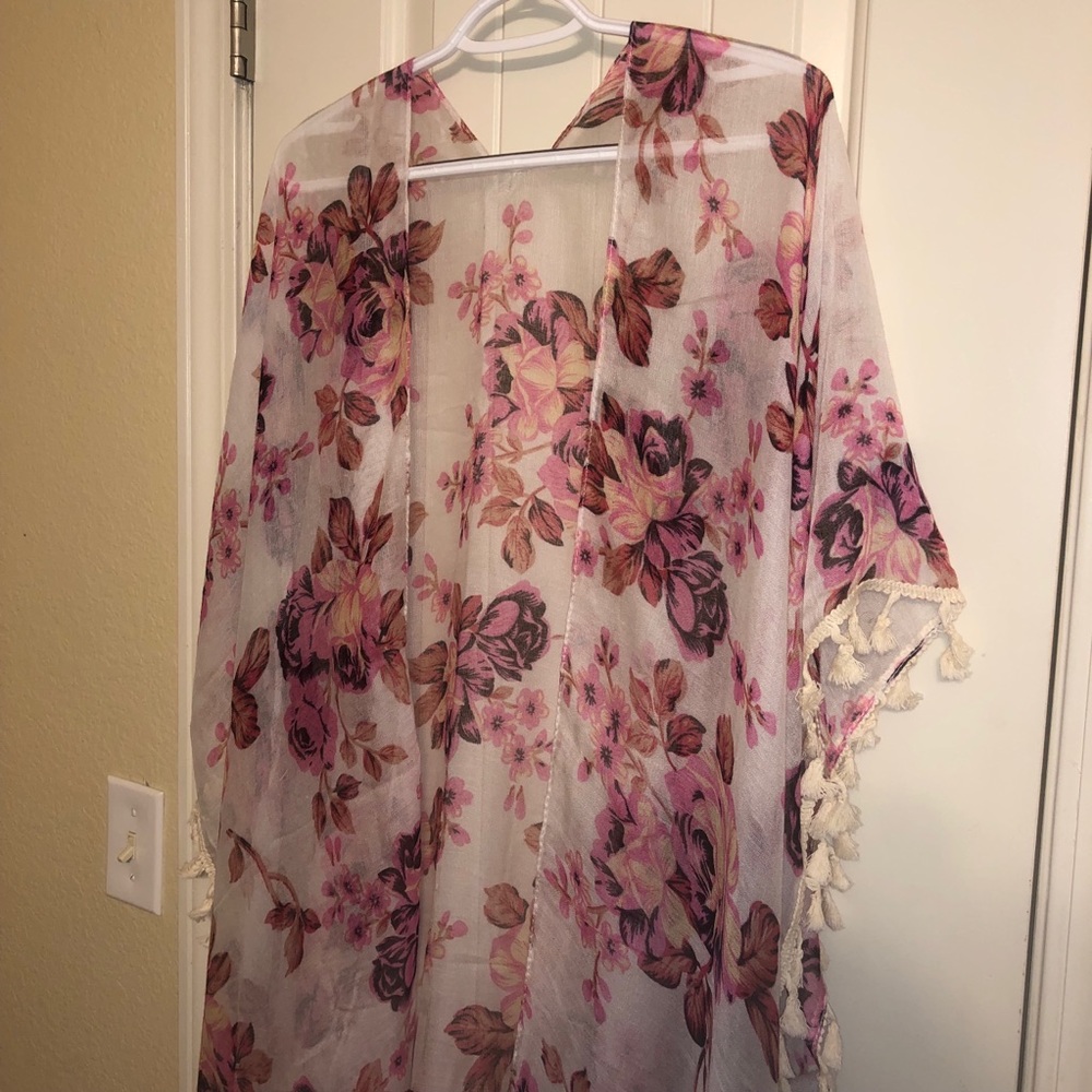 Pink Floral Tassel Kimono - Picture 3 of 4